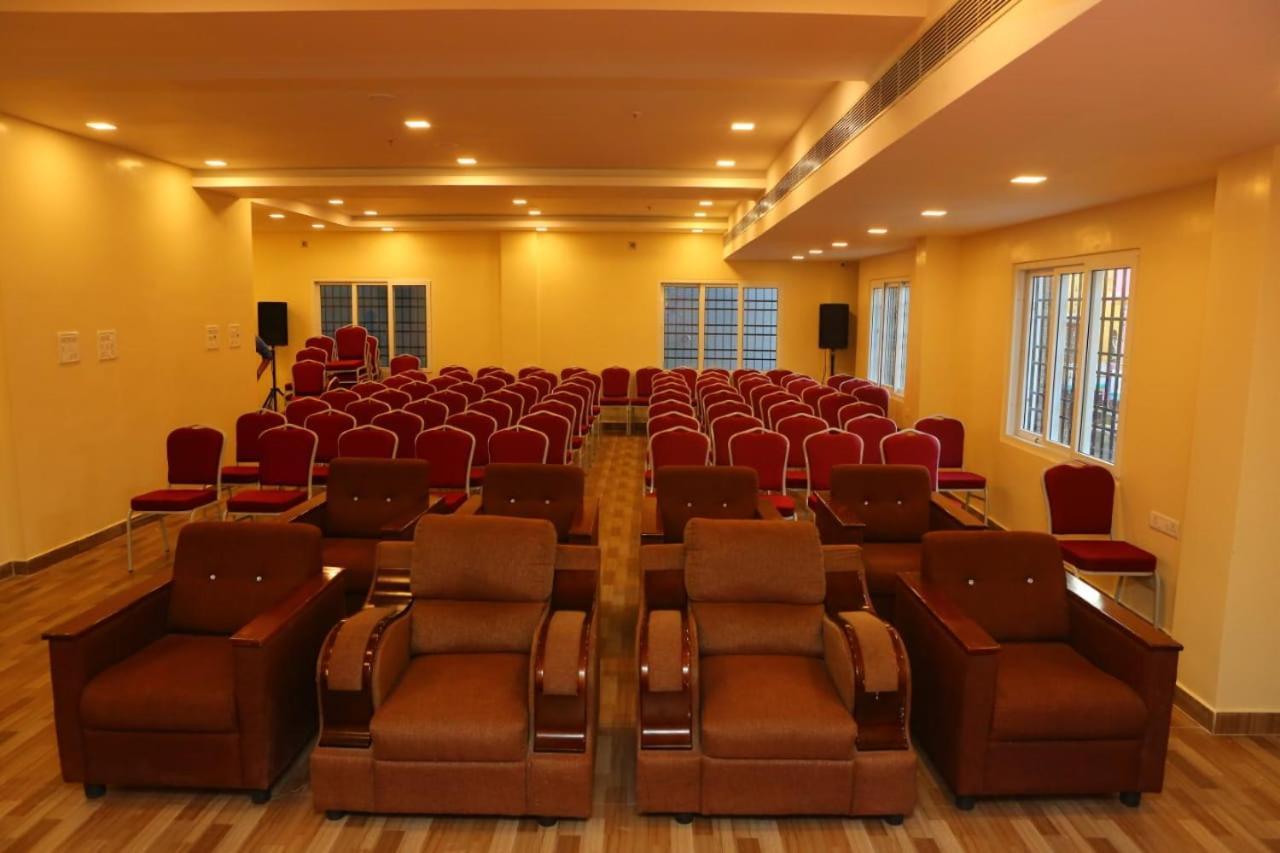 Hotel Rich Inn Ченнаї Екстер'єр фото