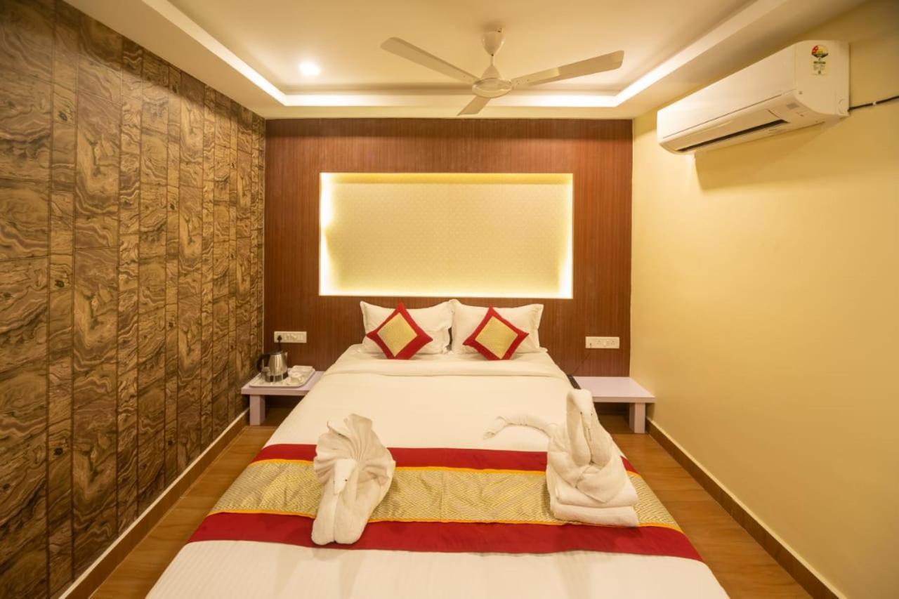Hotel Rich Inn Ченнаї Екстер'єр фото