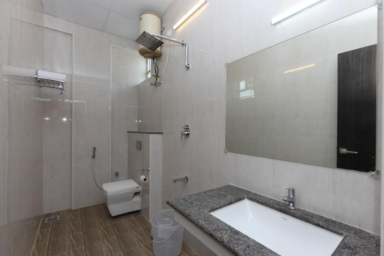 Hotel Rich Inn Ченнаї Екстер'єр фото