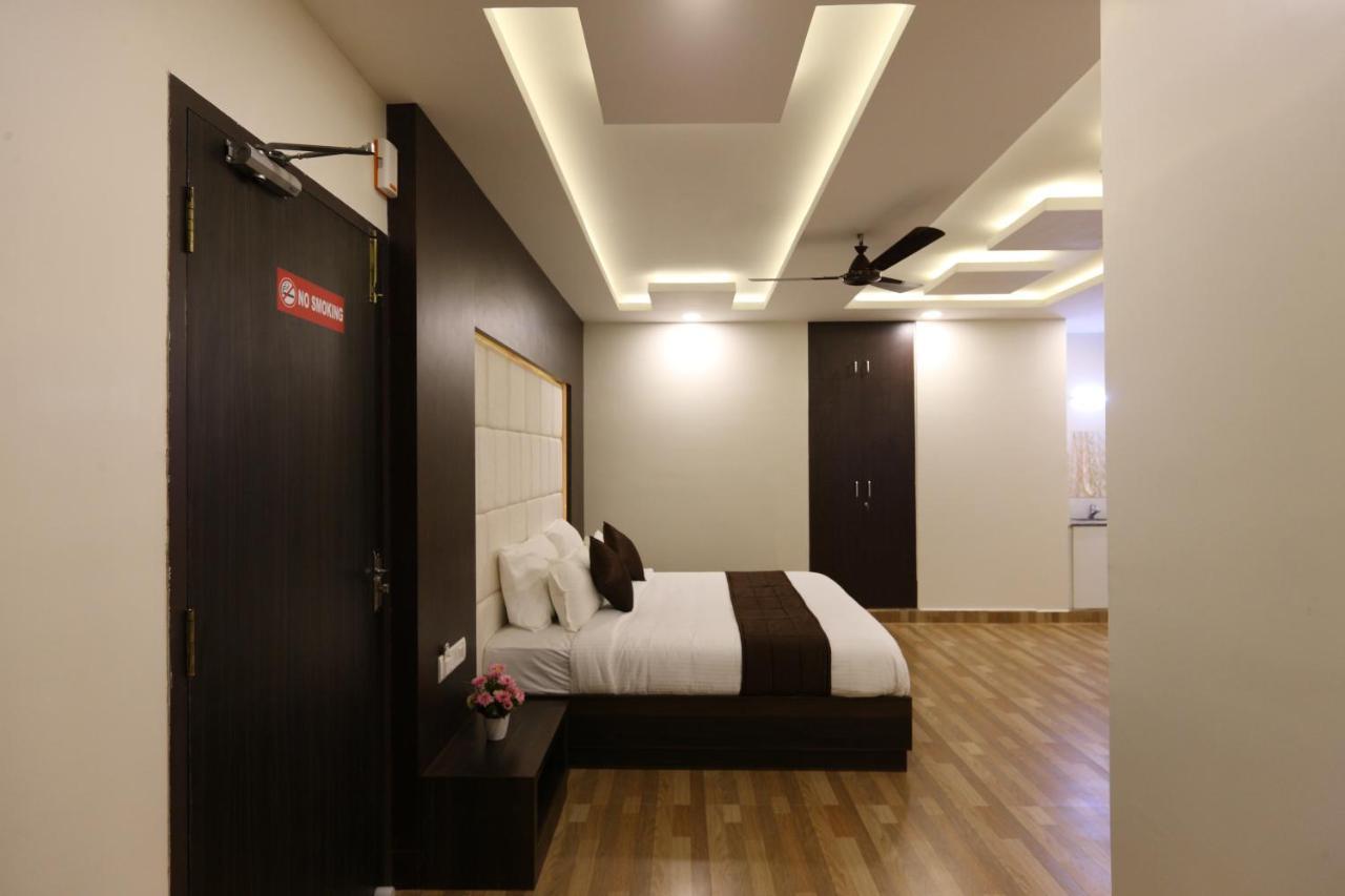 Hotel Rich Inn Ченнаї Екстер'єр фото