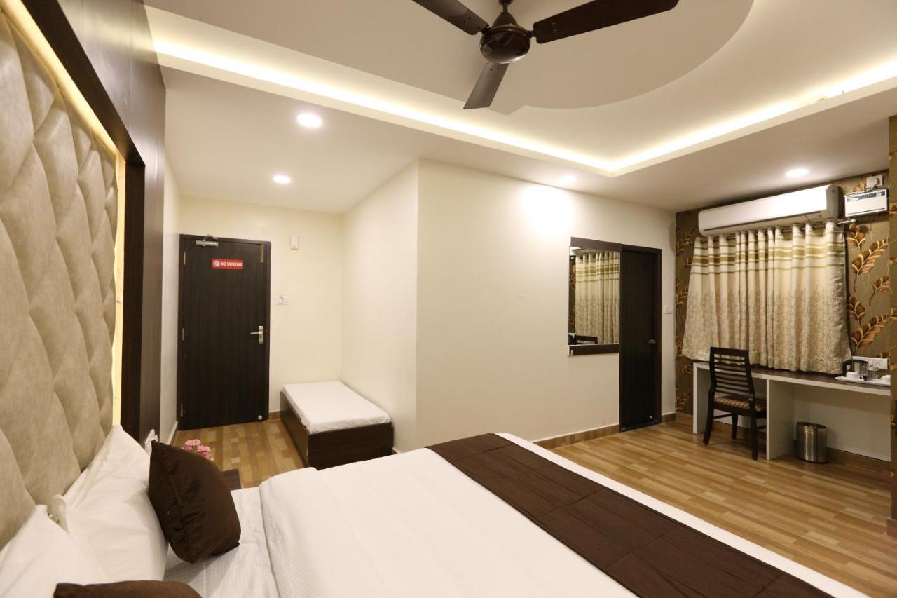 Hotel Rich Inn Ченнаї Екстер'єр фото